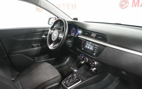 KIA Rio IV, 2020 год, 1 639 000 рублей, 10 фотография