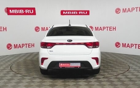 KIA Rio IV, 2020 год, 1 639 000 рублей, 6 фотография