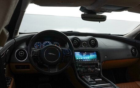 Jaguar XJ IV (X351), 2019 год, 3 940 000 рублей, 6 фотография