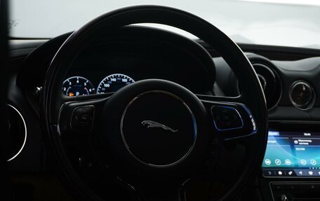 Jaguar XJ IV (X351), 2019 год, 3 940 000 рублей, 16 фотография