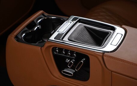 Jaguar XJ IV (X351), 2019 год, 3 940 000 рублей, 13 фотография