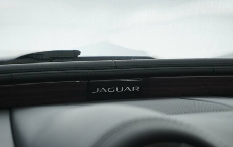 Jaguar XJ IV (X351), 2019 год, 3 940 000 рублей, 22 фотография