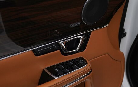 Jaguar XJ IV (X351), 2019 год, 3 940 000 рублей, 23 фотография