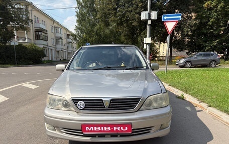 Toyota Vista V30, 2000 год, 800 000 рублей, 1 фотография
