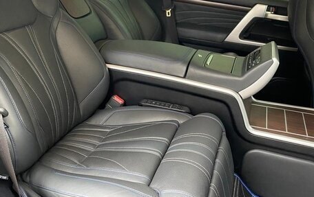 Toyota Land Cruiser 200, 2019 год, 10 500 000 рублей, 3 фотография
