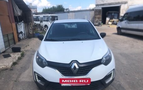 Renault Kaptur I рестайлинг, 2018 год, 1 400 000 рублей, 2 фотография