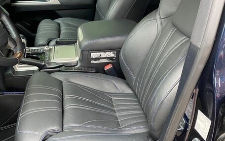 Toyota Land Cruiser 200, 2019 год, 10 500 000 рублей, 4 фотография