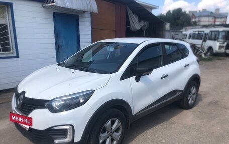 Renault Kaptur I рестайлинг, 2018 год, 1 400 000 рублей, 3 фотография