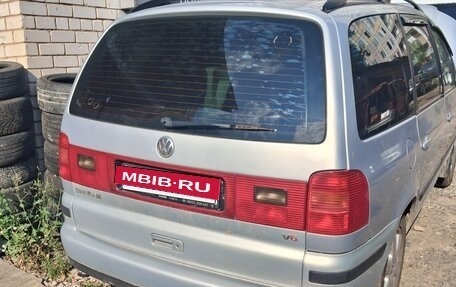 Volkswagen Sharan I рестайлинг, 2003 год, 550 000 рублей, 3 фотография