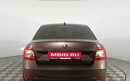 Skoda Octavia, 2017 год, 1 980 000 рублей, 5 фотография