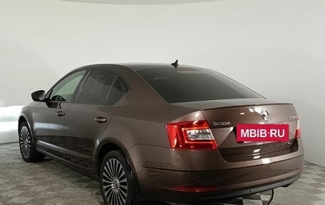 Skoda Octavia, 2017 год, 1 980 000 рублей, 4 фотография