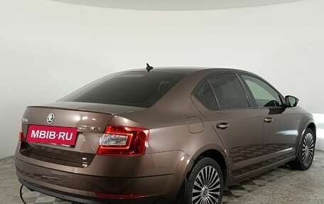 Skoda Octavia, 2017 год, 1 980 000 рублей, 6 фотография