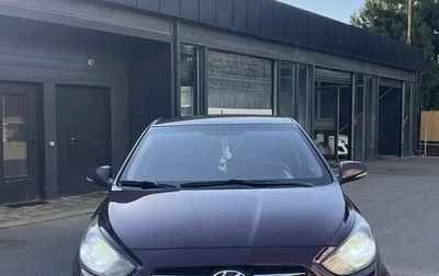 Hyundai Solaris II рестайлинг, 2011 год, 740 000 рублей, 1 фотография