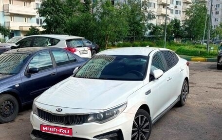 KIA Optima IV, 2019 год, 850 000 рублей, 1 фотография