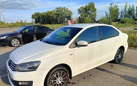Volkswagen Polo VI (EU Market), 2015 год, 800 000 рублей, 6 фотография