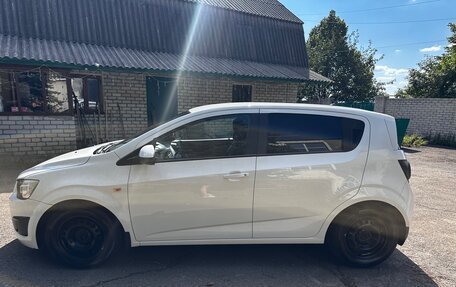 Chevrolet Aveo III, 2014 год, 950 000 рублей, 4 фотография