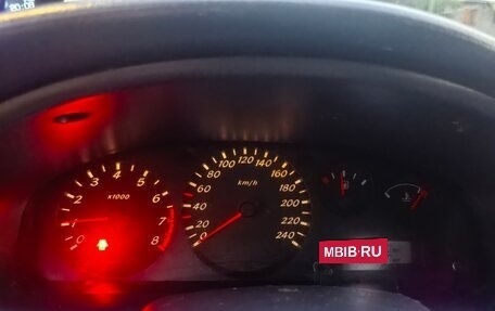 Nissan Almera, 2001 год, 150 000 рублей, 9 фотография