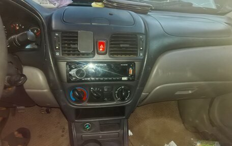 Nissan Almera, 2001 год, 150 000 рублей, 32 фотография