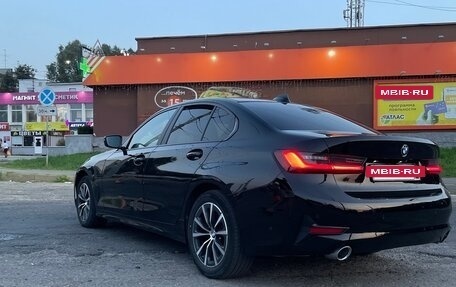 BMW 3 серия, 2022 год, 3 850 000 рублей, 2 фотография