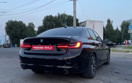 BMW 3 серия, 2022 год, 3 850 000 рублей, 8 фотография