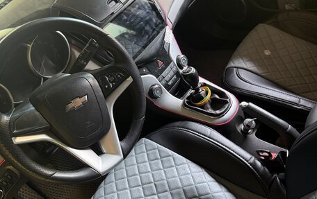 Chevrolet Cruze II, 2013 год, 590 000 рублей, 6 фотография