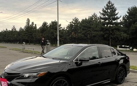 Toyota Camry, 2021 год, 2 850 000 рублей, 2 фотография