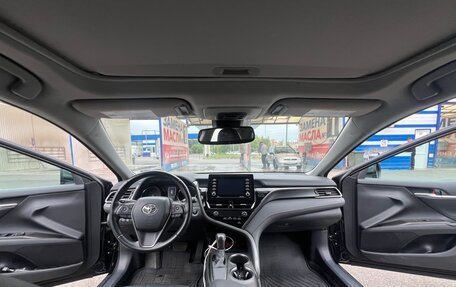 Toyota Camry, 2021 год, 2 850 000 рублей, 11 фотография