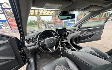 Toyota Camry, 2021 год, 2 850 000 рублей, 14 фотография