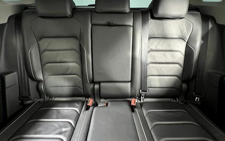 Volkswagen Tiguan II, 2018 год, 2 780 000 рублей, 17 фотография