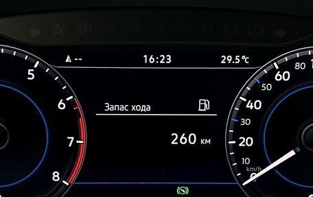 Volkswagen Tiguan II, 2018 год, 2 780 000 рублей, 15 фотография