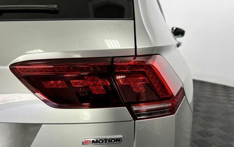 Volkswagen Tiguan II, 2018 год, 2 780 000 рублей, 19 фотография