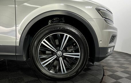 Volkswagen Tiguan II, 2018 год, 2 780 000 рублей, 22 фотография