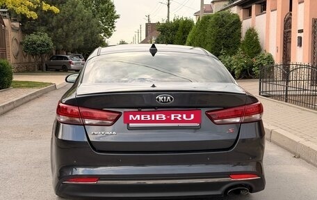 KIA Optima IV, 2017 год, 1 400 000 рублей, 5 фотография