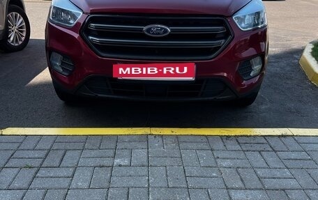 Ford Escape III, 2019 год, 1 175 000 рублей, 4 фотография