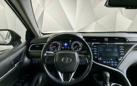 Toyota Camry, 2019 год, 2 489 000 рублей, 20 фотография