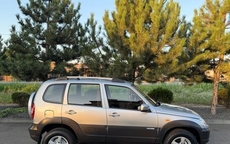 Chevrolet Niva I рестайлинг, 2014 год, 680 000 рублей, 7 фотография