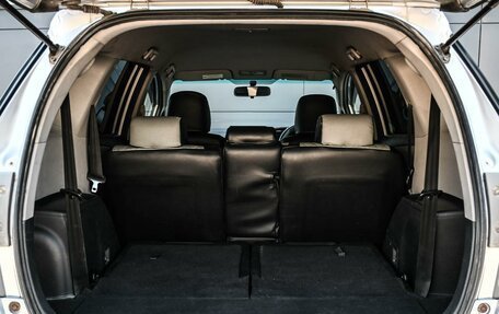 Toyota Wish II, 2010 год, 999 000 рублей, 20 фотография