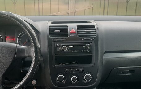 Volkswagen Jetta VI, 2006 год, 390 000 рублей, 10 фотография