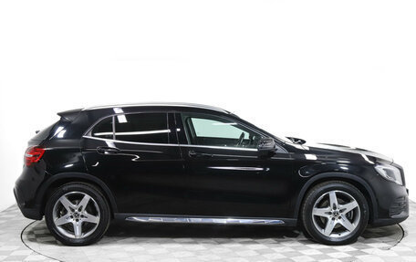 Mercedes-Benz GLA, 2017 год, 2 600 000 рублей, 4 фотография