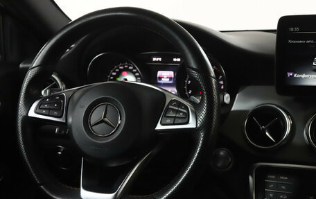 Mercedes-Benz GLA, 2017 год, 2 600 000 рублей, 16 фотография