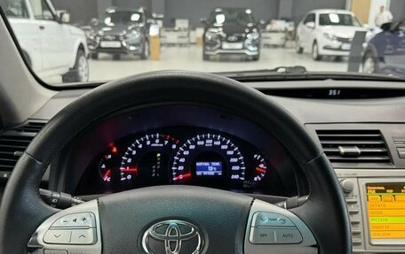 Toyota Camry, 2011 год, 980 000 рублей, 16 фотография