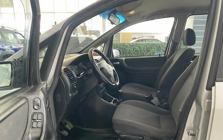 Opel Zafira A рестайлинг, 2004 год, 350 000 рублей, 12 фотография