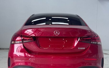 Mercedes-Benz A-Класс, 2022 год, 2 450 000 рублей, 5 фотография