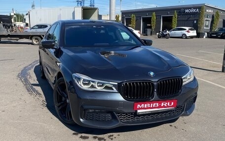 BMW 7 серия, 2016 год, 3 620 000 рублей, 5 фотография