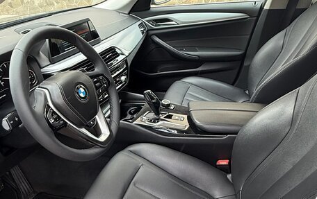 BMW 5 серия, 2018 год, 2 140 000 рублей, 12 фотография