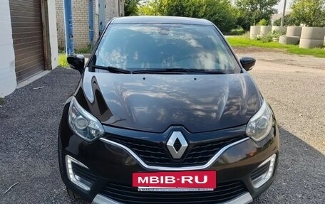 Renault Kaptur I рестайлинг, 2017 год, 1 550 000 рублей, 8 фотография