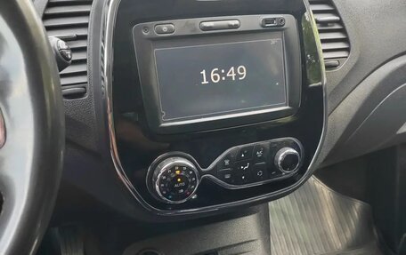 Renault Kaptur I рестайлинг, 2017 год, 1 550 000 рублей, 14 фотография