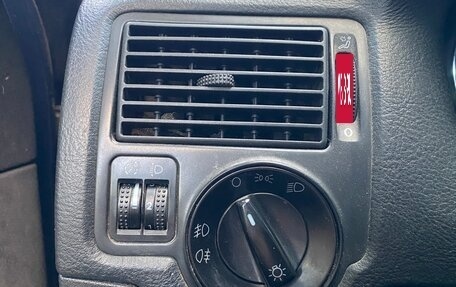 Volkswagen Golf IV, 2002 год, 450 000 рублей, 18 фотография