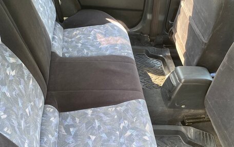 Nissan Wingroad I, 1998 год, 250 000 рублей, 18 фотография