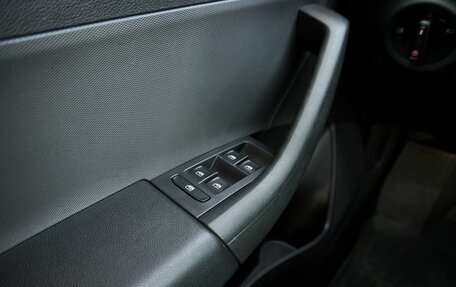 Volkswagen Polo VI (EU Market), 2021 год, 1 647 000 рублей, 12 фотография
